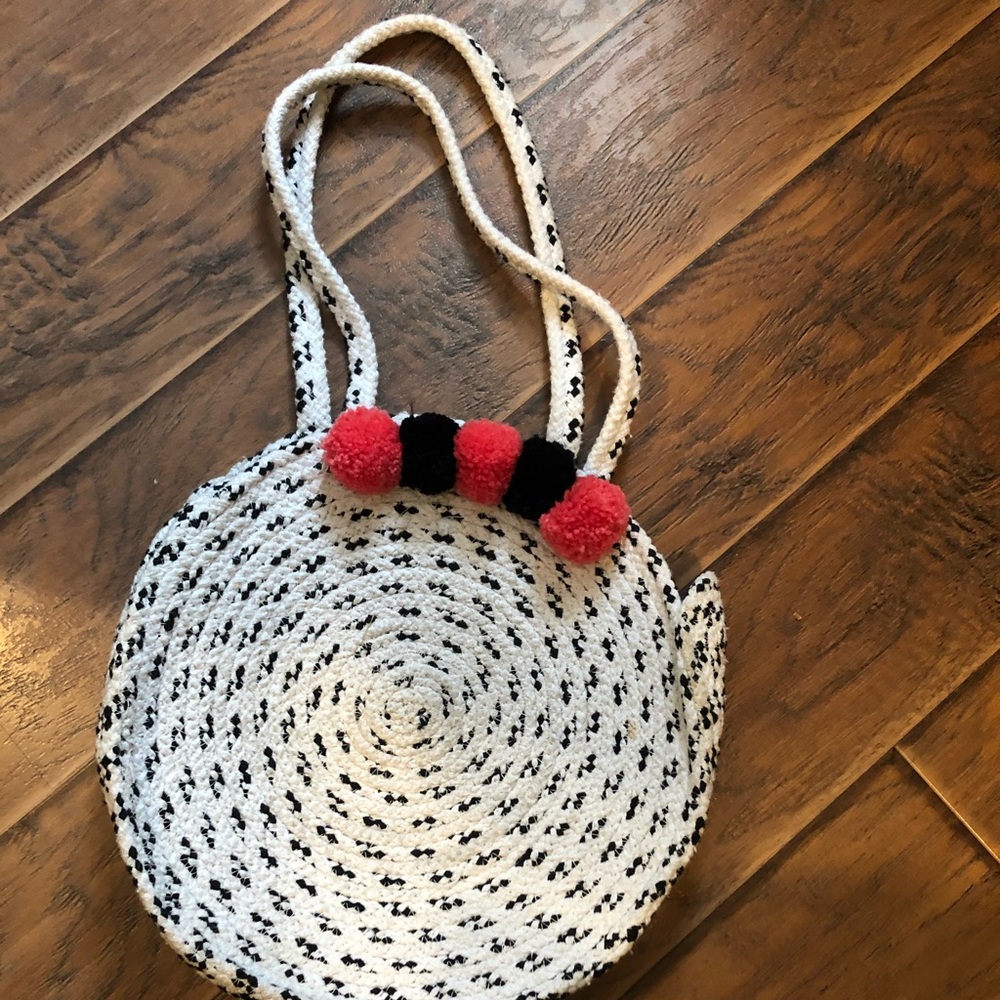 Black and white circular beach tote!